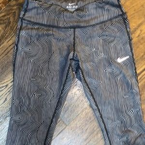 Nike leggings
